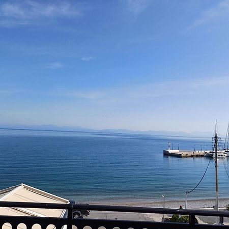 Kamvissis Hotel Tirós Buitenkant foto