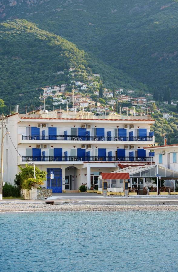 Kamvissis Hotel Tirós Buitenkant foto